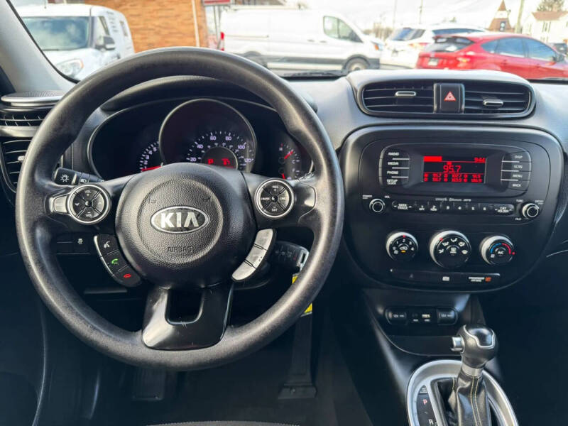 2015 Kia Soul +