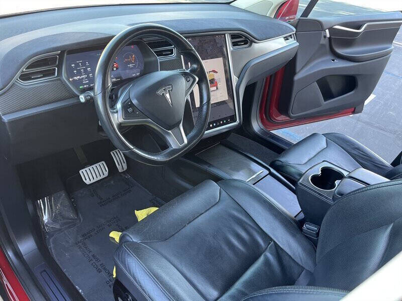 2016 Tesla Model X P90D