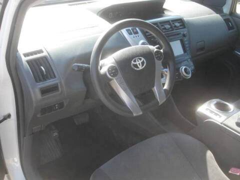 2012 Toyota Prius v Five