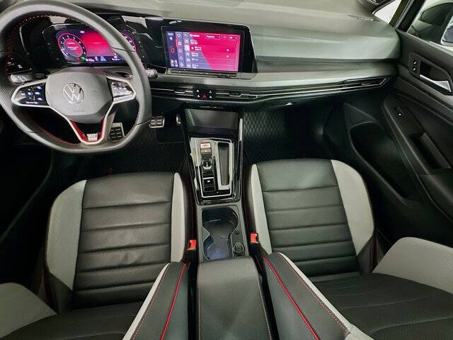 2023 Volkswagen Golf GTI Autobahn