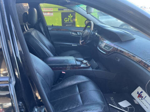 2008 Mercedes-Benz S-Class S 550