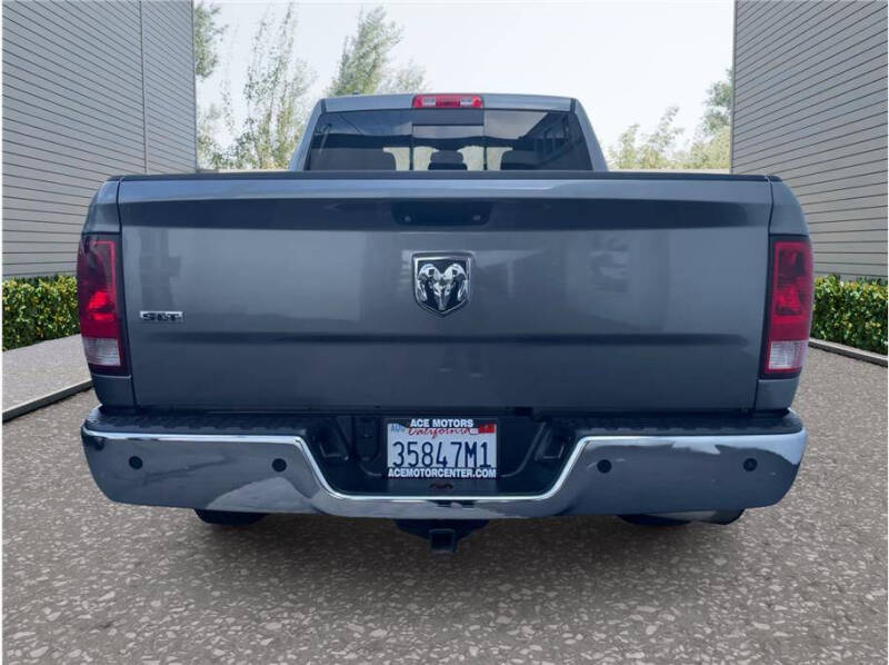 2013 RAM 1500 SLT