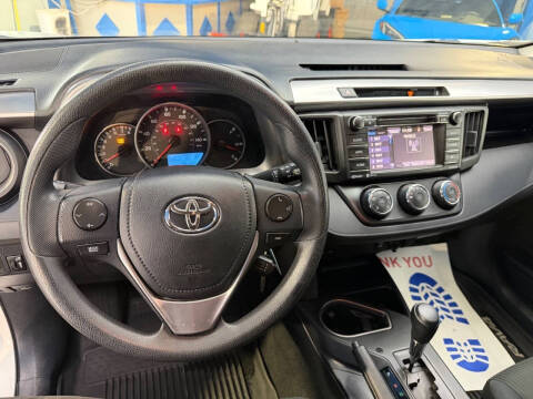 2016 Toyota RAV4 LE