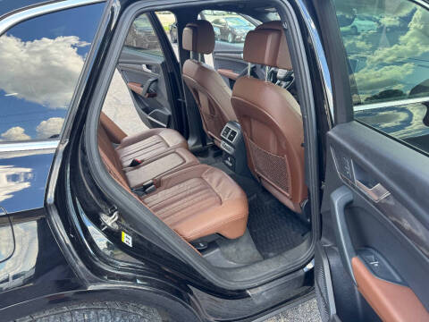 2018 Audi Q5 2.0T quattro Premium Plus