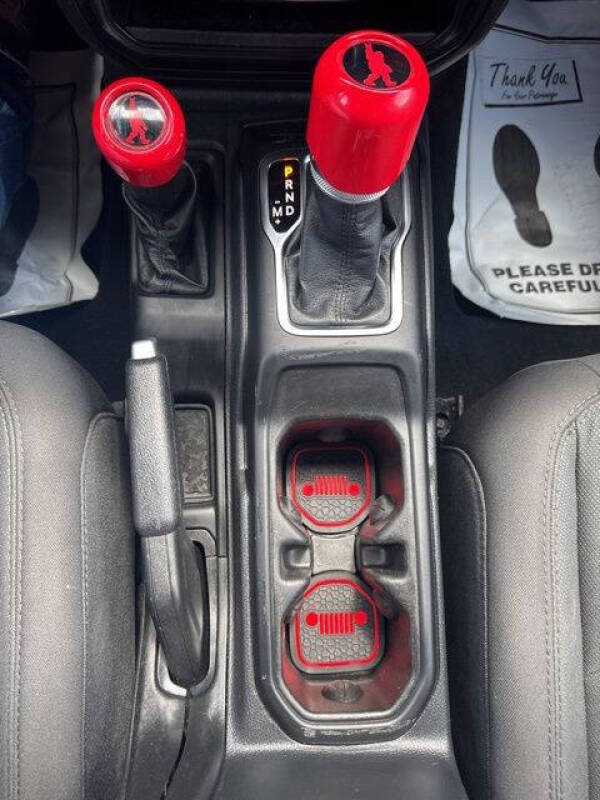 2021 Jeep Gladiator Willys