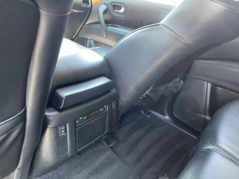 2012 Infiniti QX56
