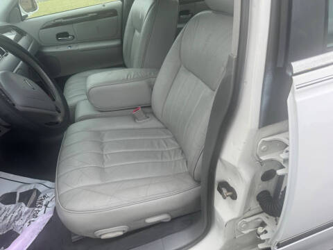 1998 Lincoln Town Car Executive