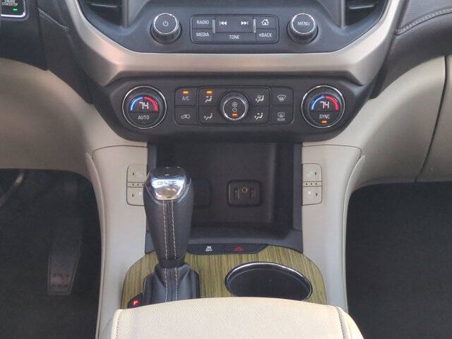 2019 GMC Acadia Denali