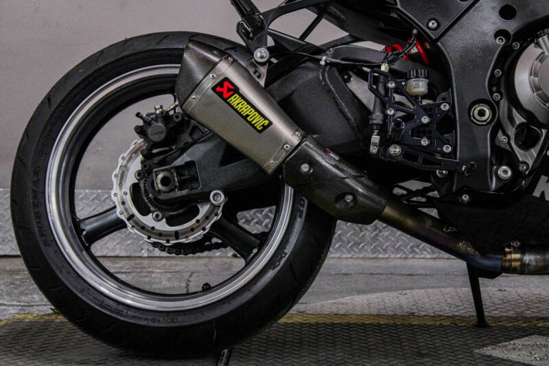 2011 Kawasaki Ninja ZX-10R