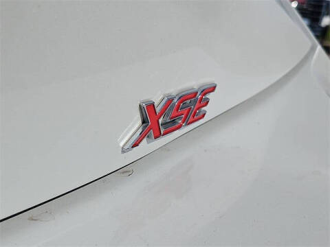 2023 Toyota Corolla Hatchback XSE