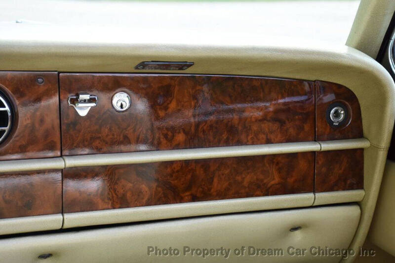 1976 Rolls-Royce Corniche