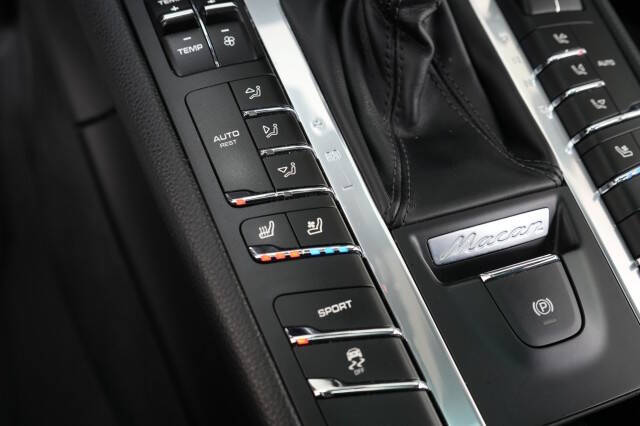 2018 Porsche Macan S