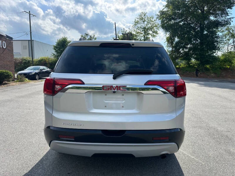 2018 GMC Acadia SLE-2