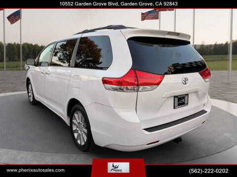 2011 Toyota Sienna Limited 7-Passenger