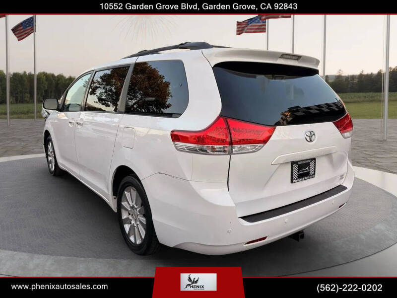 2011 Toyota Sienna Limited 7-Passenger