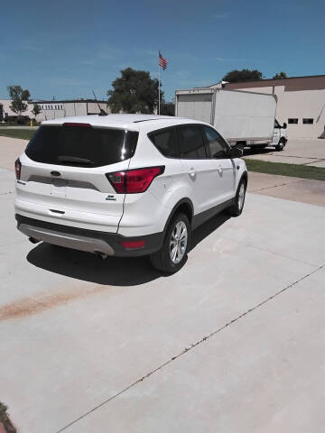2019 Ford Escape SE