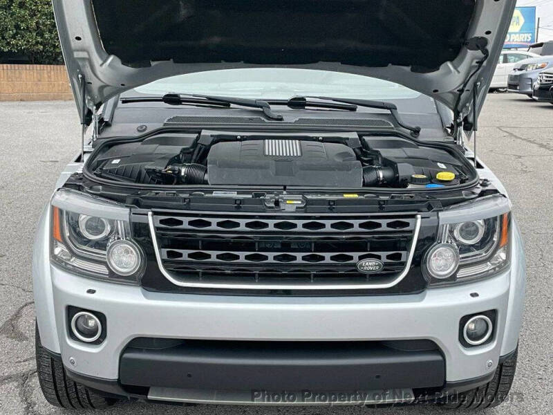 2016 Land Rover LR4 HSE LUX