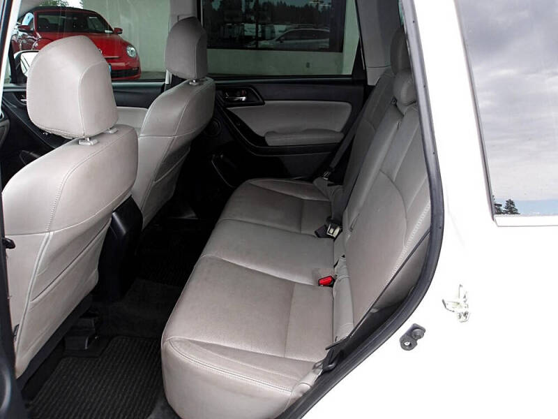 2017 Subaru Forester 2.5i Limited