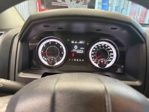 2023 RAM 1500 Classic SLT