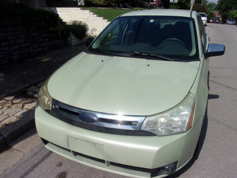2010 Ford Focus SEL