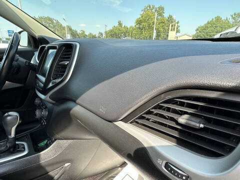 2018 Jeep Cherokee Latitude Plus