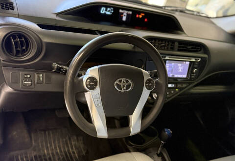 2015 Toyota Prius c Four