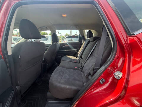 2015 Nissan Rogue S