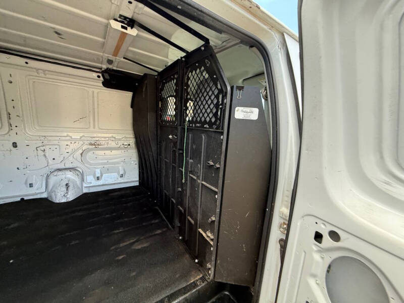 2011 Ford E-Series E-250