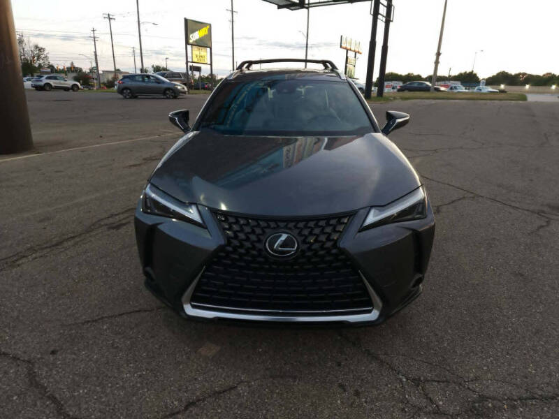 2024 Lexus UX 250h Premium