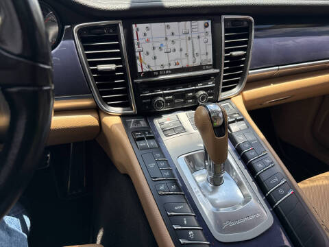 2013 Porsche Panamera