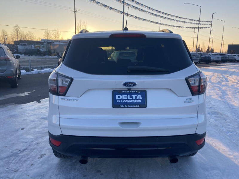 2017 Ford Escape SE photo 5