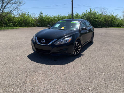 2017 Nissan Altima for sale at Craven Cars in Louisville KY
