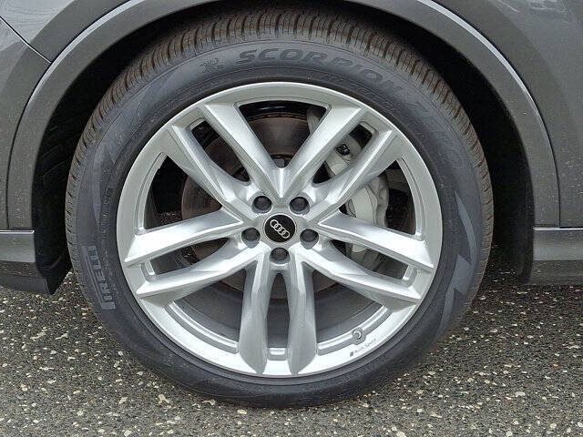 2025 Audi Q7 quattro Premium Plus 55 TFSI