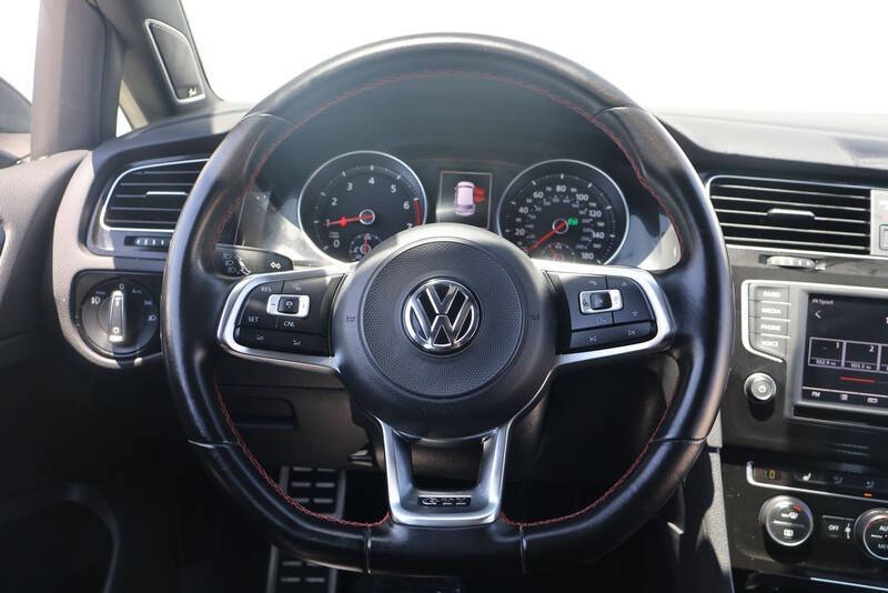 2017 Volkswagen Golf GTI Autobahn
