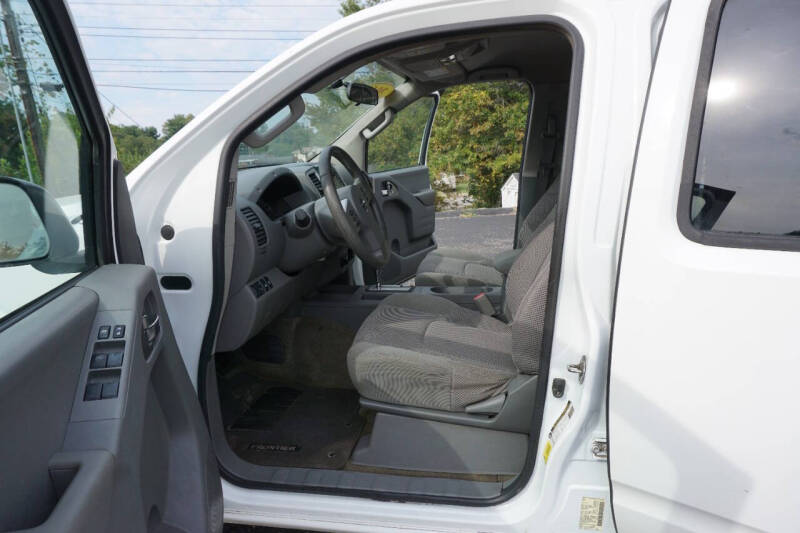 2017 Nissan Frontier SV