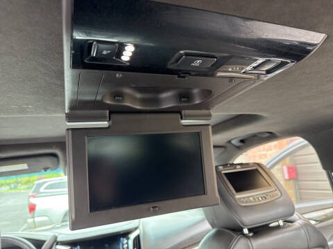 2018 Cadillac Escalade Platinum