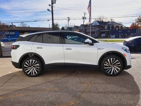 2025 Volkswagen ID.4 Pro