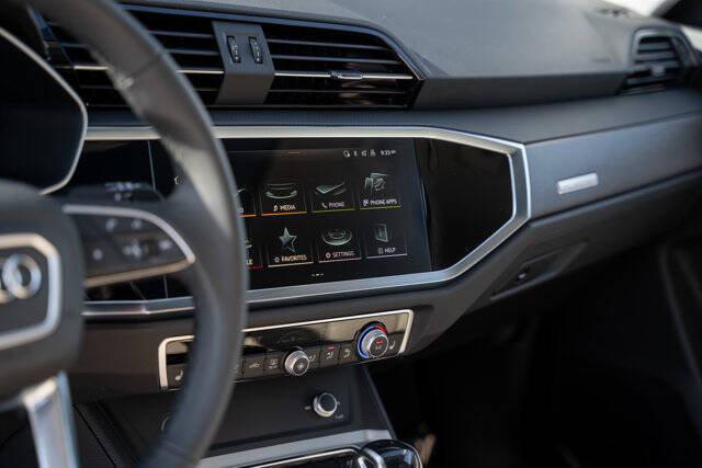 2025 Audi Q3 quattro S line Premium 45 TFSI