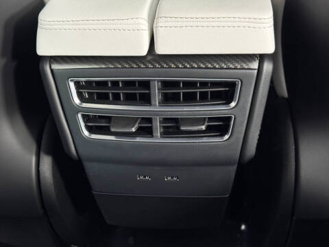 2017 Tesla Model S 90D