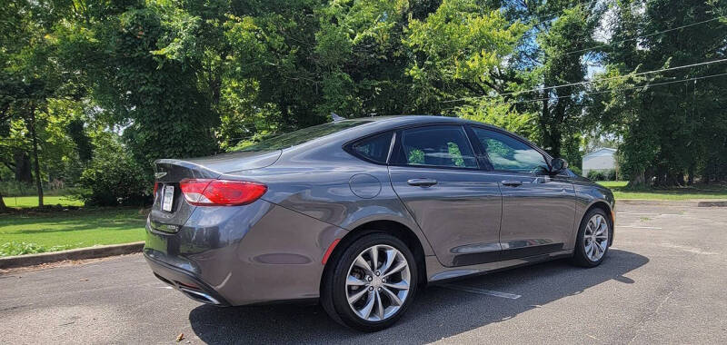 2015 Chrysler 200 S