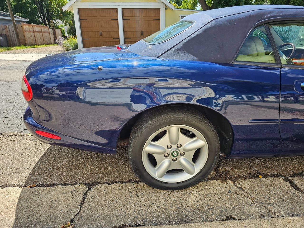 1998 Jaguar XK-Series 68