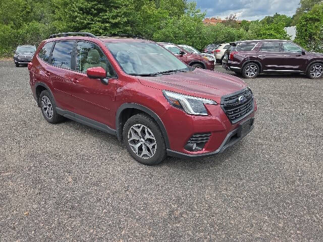 2023 Subaru Forester Premium