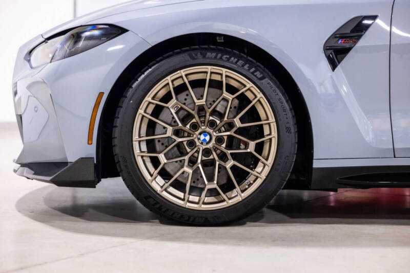 2025 BMW M4 CS