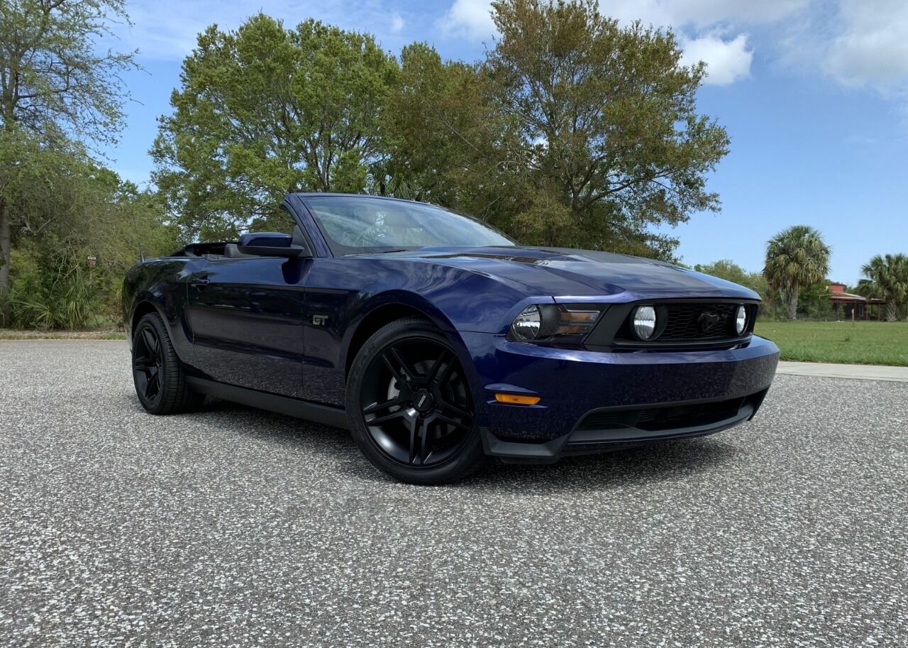 2010 Ford Mustang 10