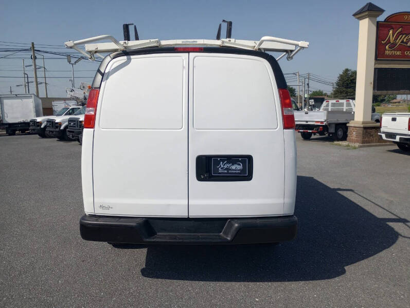2019 Chevrolet Express 2500