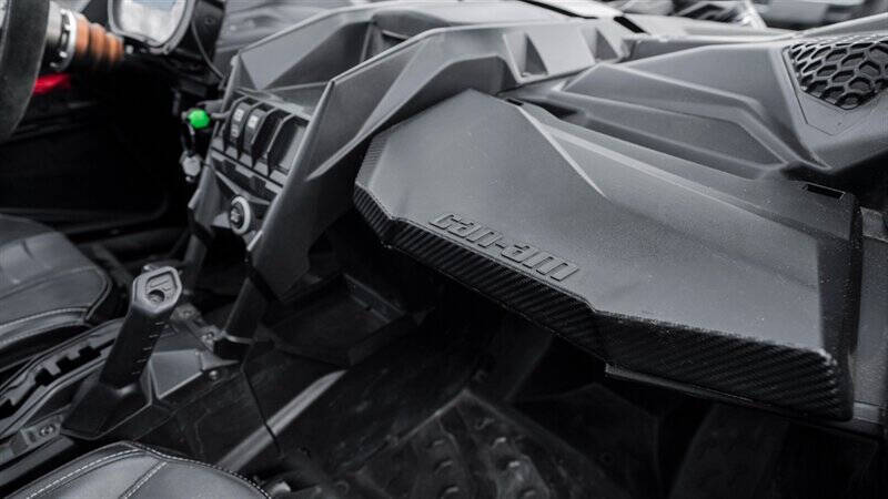 2017 Can-Am Maverick X3