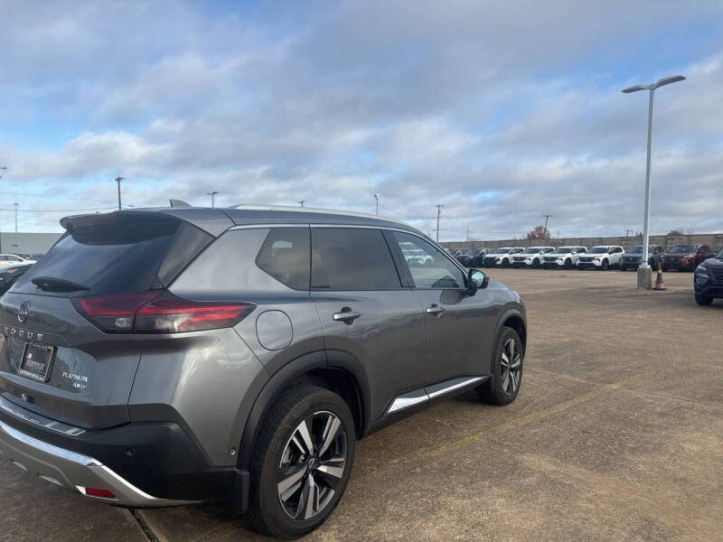 2023 Nissan Rogue Platinum