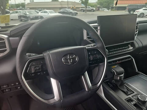 2024 Toyota Sequoia Platinum