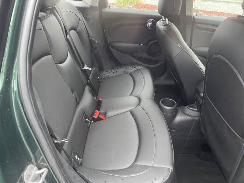 2015 MINI Hardtop 4 Door Cooper