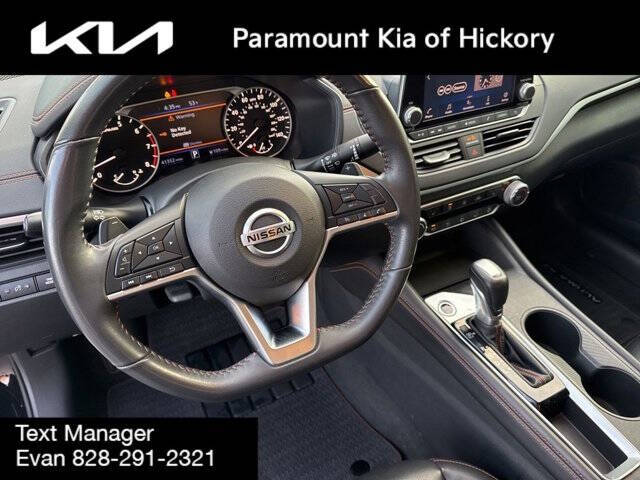 2022 Nissan Altima 2.5 SR